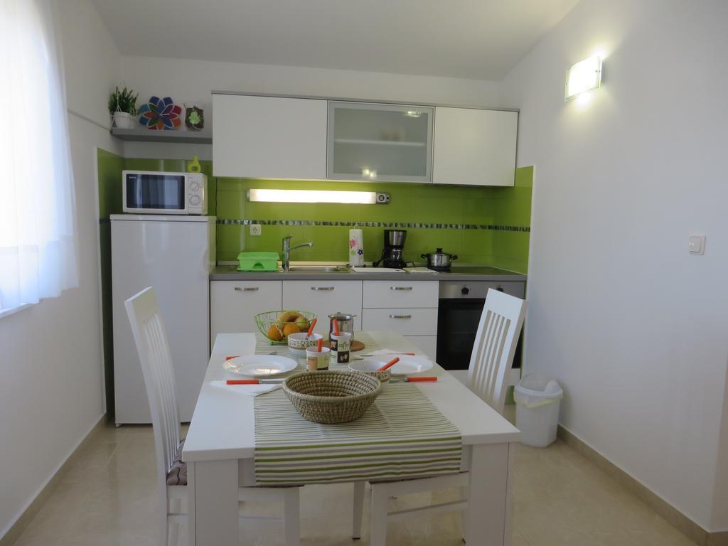 Filipovic Apartments With Pool Biograd Na Moru Dış mekan fotoğraf
