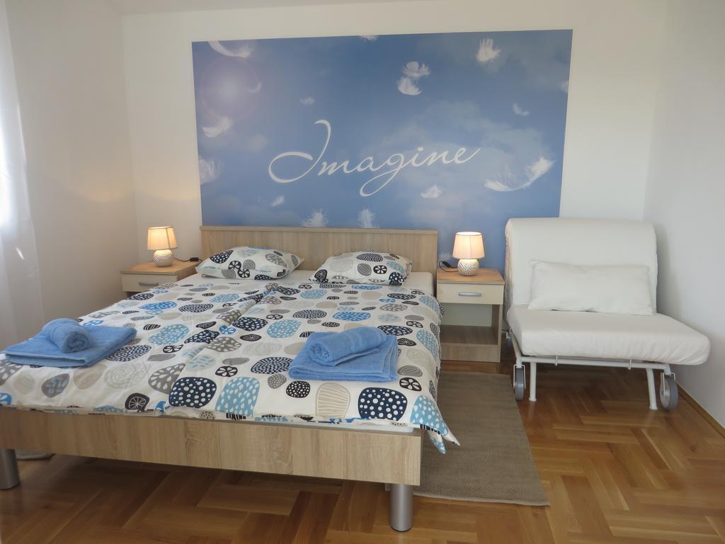 Filipovic Apartments With Pool Biograd Na Moru Dış mekan fotoğraf