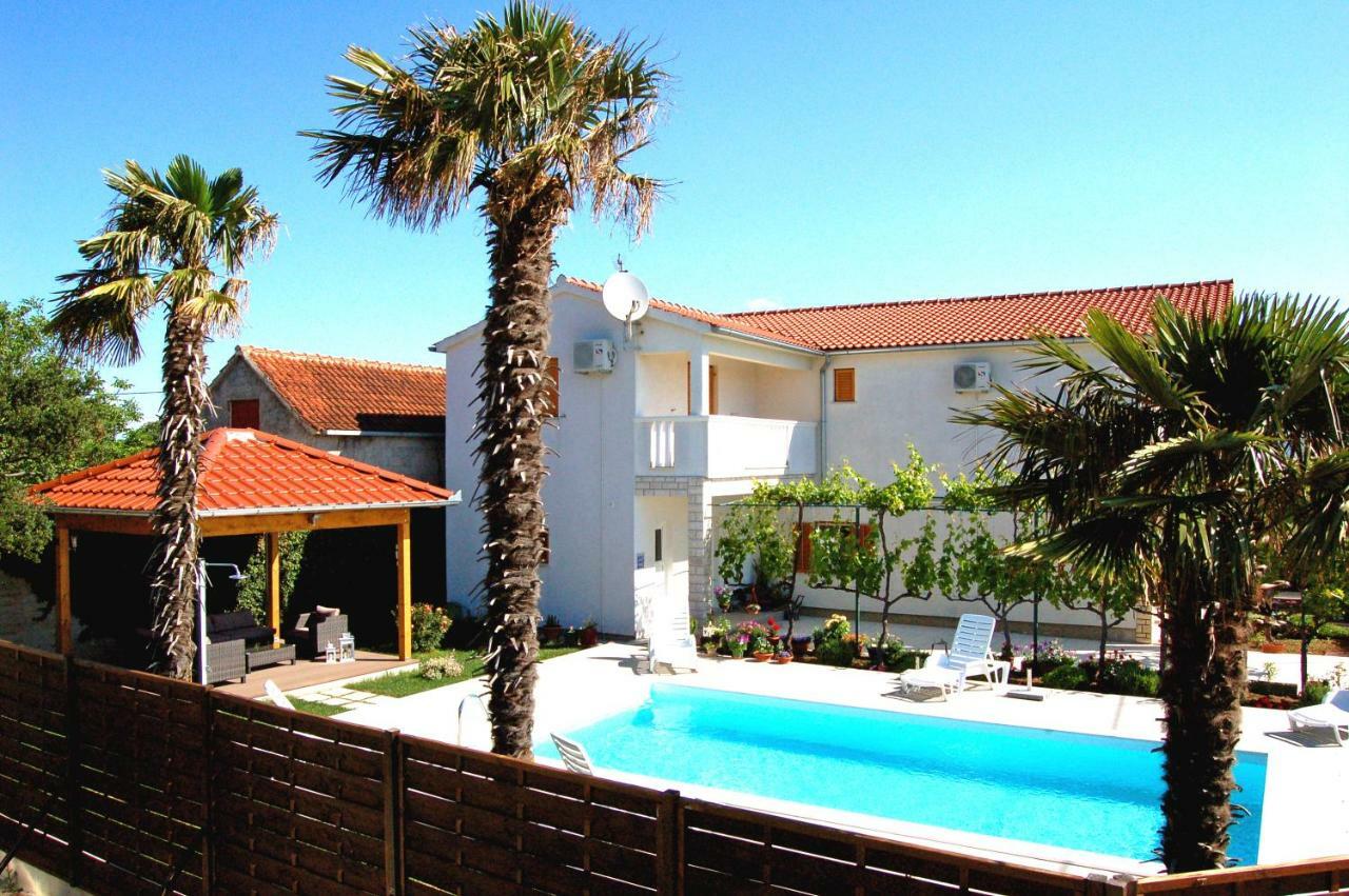 Filipovic Apartments With Pool Biograd Na Moru Dış mekan fotoğraf